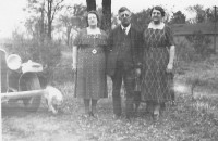 Dora, Charles and Nellie Wakeman