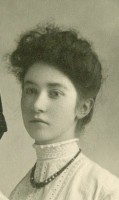 Marie St Martin young woman - 1907