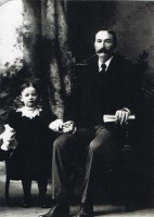 William S. Hannah and daughter Hazel - ca 1905
