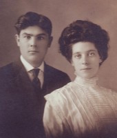 Jesse F. Steele and wife Winnie Lou Gordon - 1909